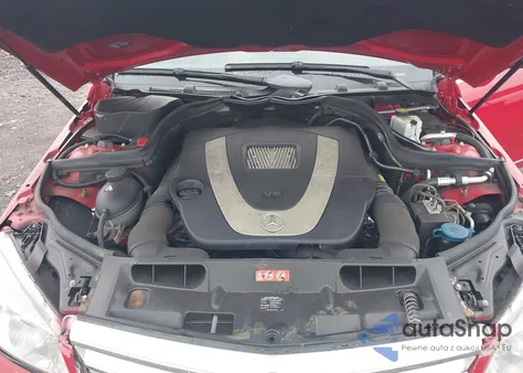 2009 Mercedes-Benz C 300 Sport 4Matic z USA, uszkodzony, nr VIN WDDGF81X39R055032